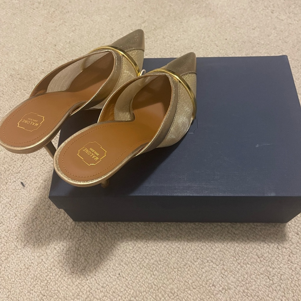 MALONE SOULIERS GOLD MESH AND METALLIC MULES - Picture 6 of 10